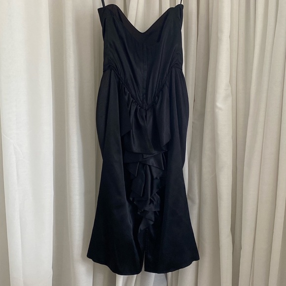 Vintage 80s Strapless Black Silky Cocktail Dress🖤 - Picture 2 of 5